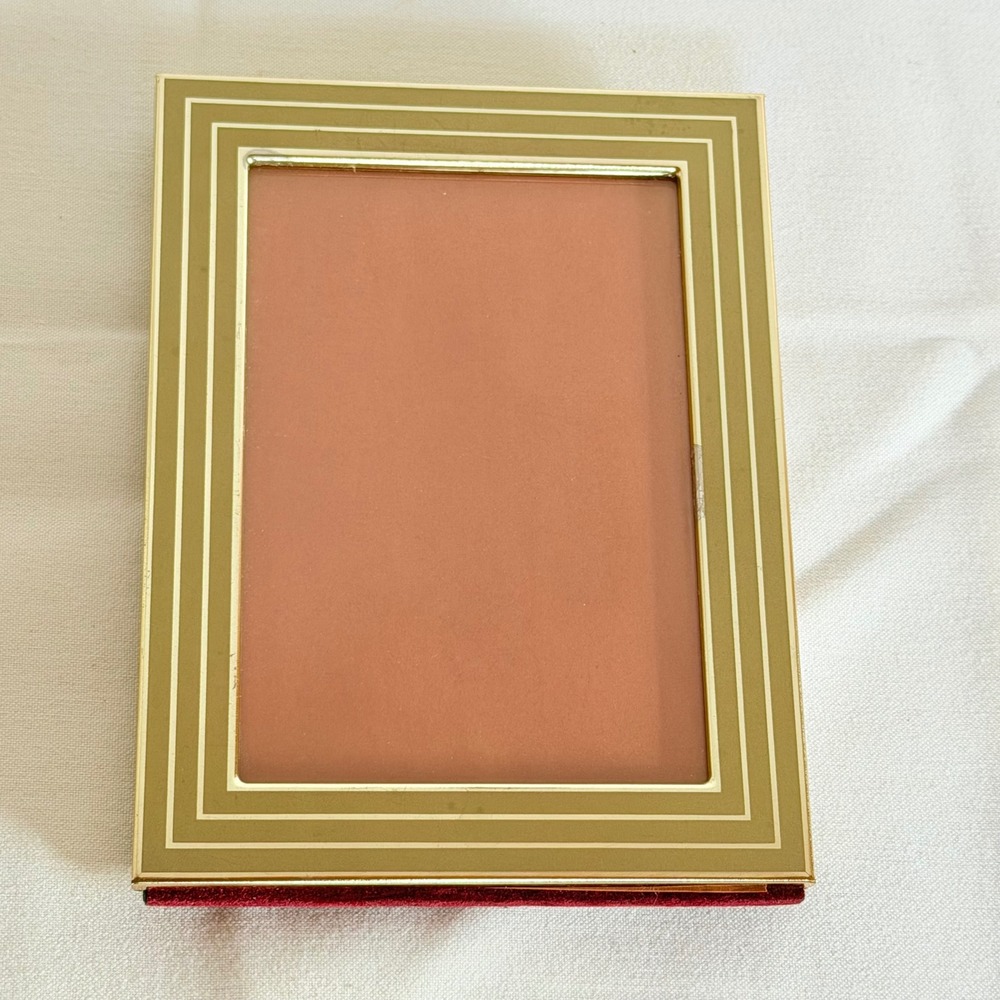 Vintage Christine Murray Studio Gold Tone Metal Pinstripe Picture Frame Retro
